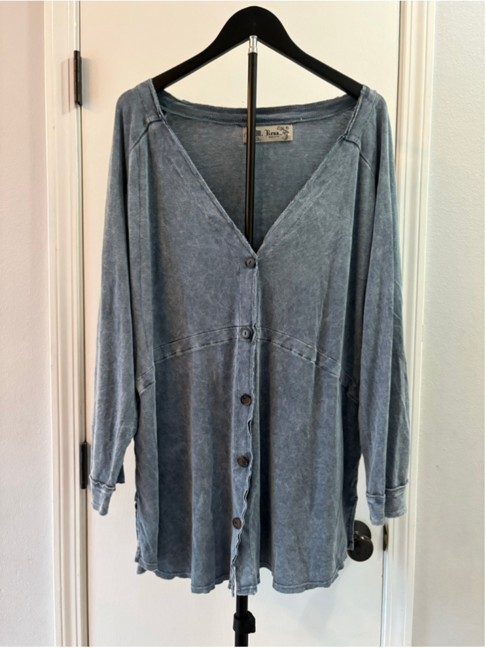 M. Rena Mineral Wash Button Down Tunic Cardigan Top Blue Gray M/L Boho